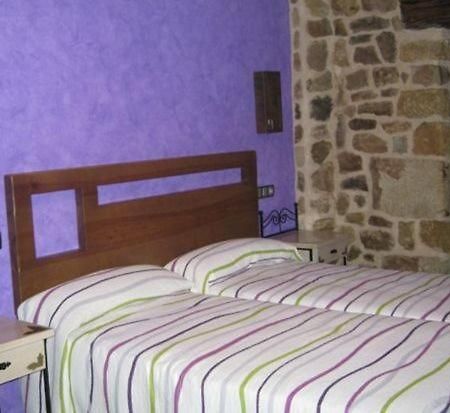 La Boteria Guest House Salas De Los Infantes Ngoại thất bức ảnh