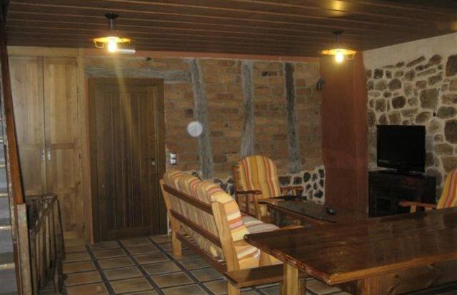 La Boteria Guest House Salas De Los Infantes Ngoại thất bức ảnh
